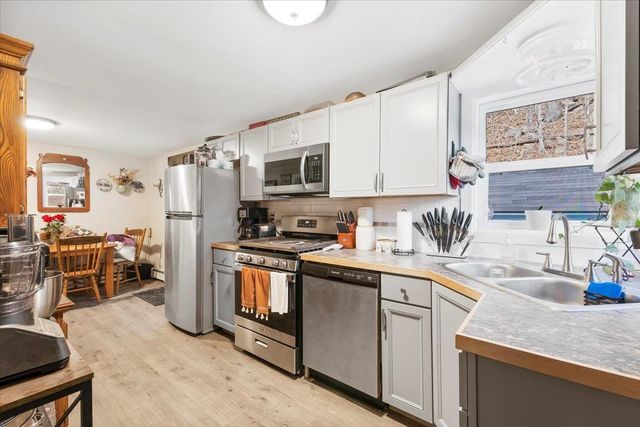 905 VT Route 9, Woodford, VT 05201