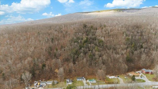 905 VT Route 9, Woodford, VT 05201