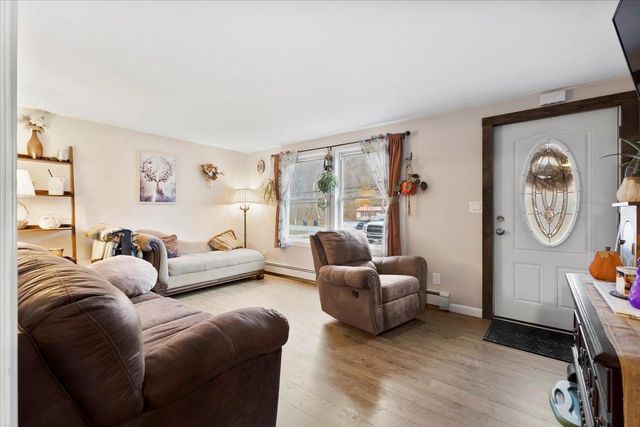 905 VT Route 9, Woodford, VT 05201