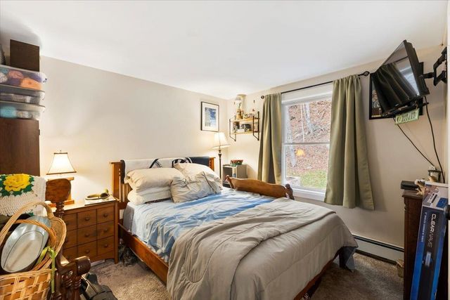 905 VT Route 9, Woodford, VT 05201