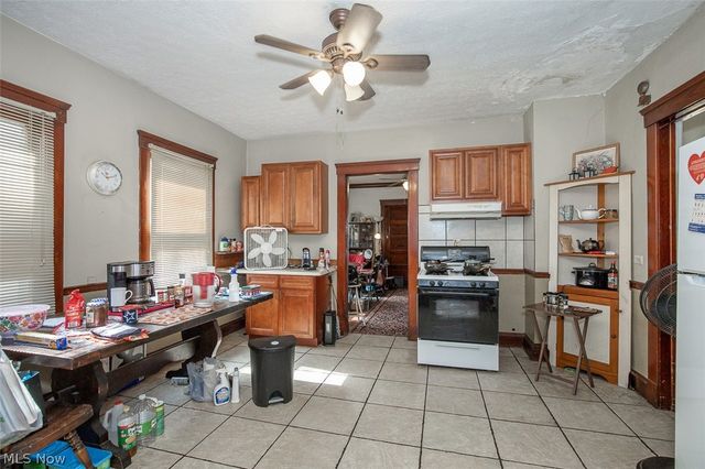 4120 Trowbridge Avenue, Cleveland, OH 44109