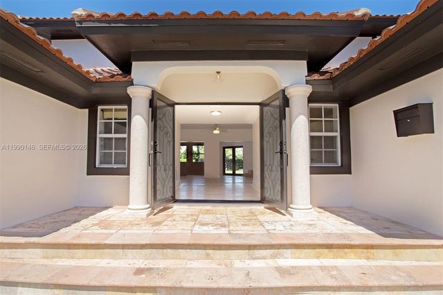 545 S Shore Drive, Miami Beach, FL 33141