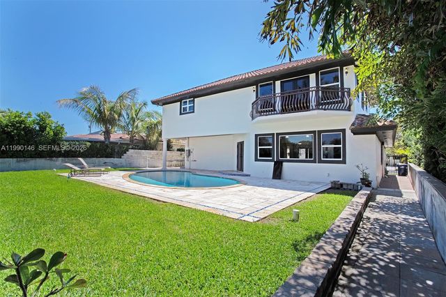 545 S Shore Drive, Miami Beach, FL 33141