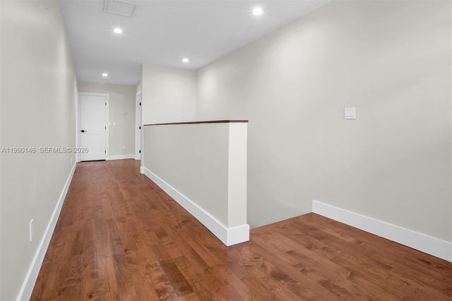 545 S Shore Drive, Miami Beach, FL 33141