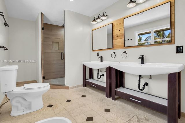 545 S Shore Drive, Miami Beach, FL 33141