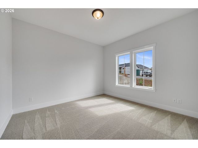 483 Meadows Dr, Manzanita, OR 97130