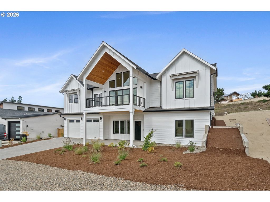 483 Meadows Dr, Manzanita, OR 97130