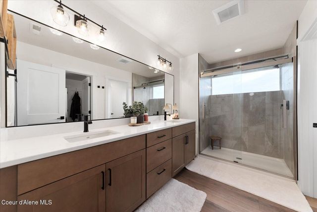 13697 N Ramore CT, Rathdrum, ID 83858