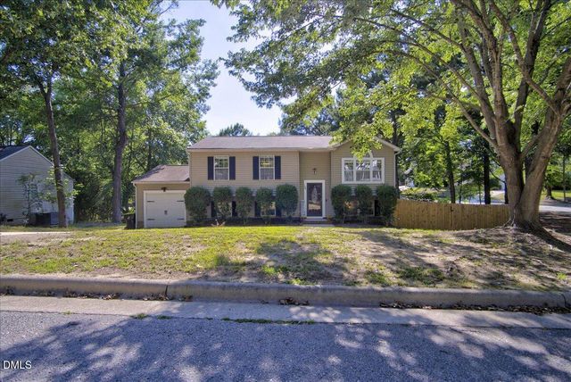 109 Summershade Court, Knightdale, NC 27545