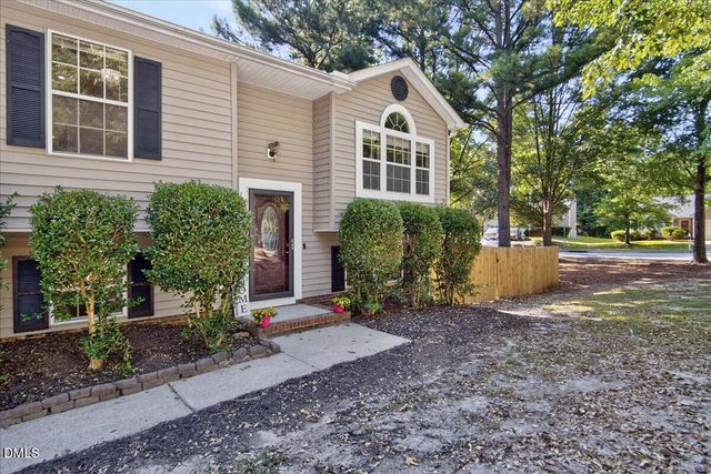 109 Summershade Court, Knightdale, NC 27545