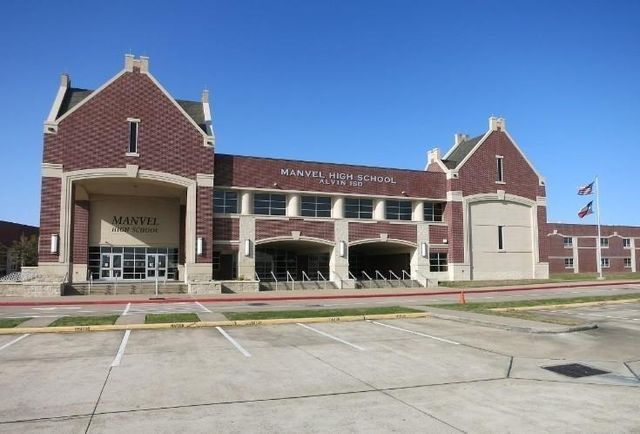 4819 Bluestem Drive, Pearland, TX 77584