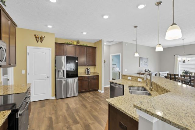 1414 Hemetite Drive, Grove City, OH 43123