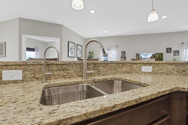 1414 Hemetite Drive, Grove City, OH 43123