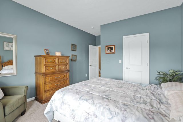 1414 Hemetite Drive, Grove City, OH 43123