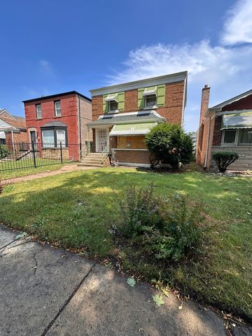 9527 S Woodlawn Avenue, Chicago, IL 60628