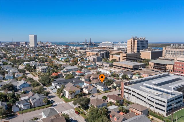511 9th Street, Galveston, TX 77550