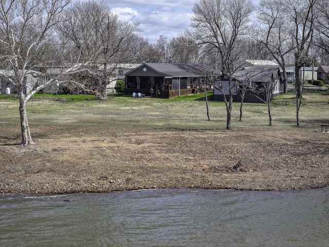 25767 S 605 Road, Grove, OK 74344