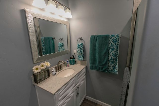 25767 S 605 Road, Grove, OK 74344