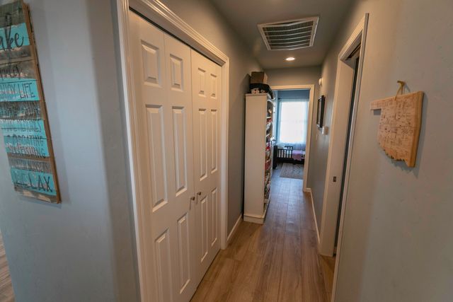 25767 S 605 Road, Grove, OK 74344