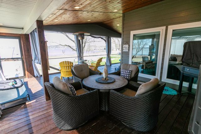 25767 S 605 Road, Grove, OK 74344