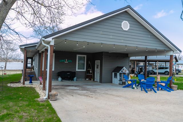 25767 S 605 Road, Grove, OK 74344