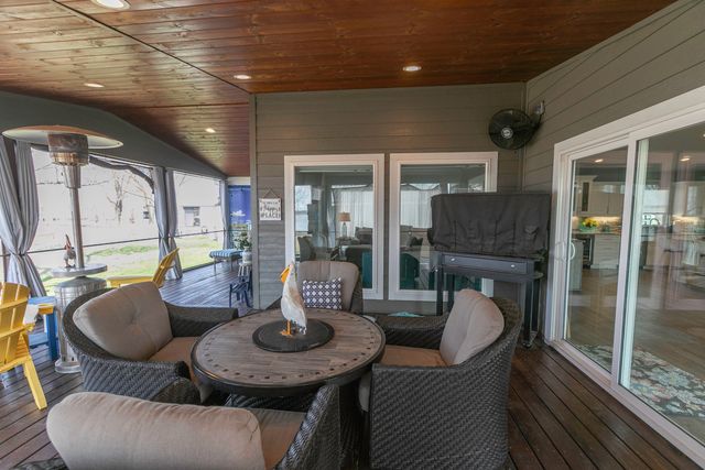 25767 S 605 Road, Grove, OK 74344