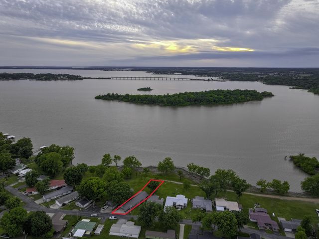25767 S 605 Road, Grove, OK 74344