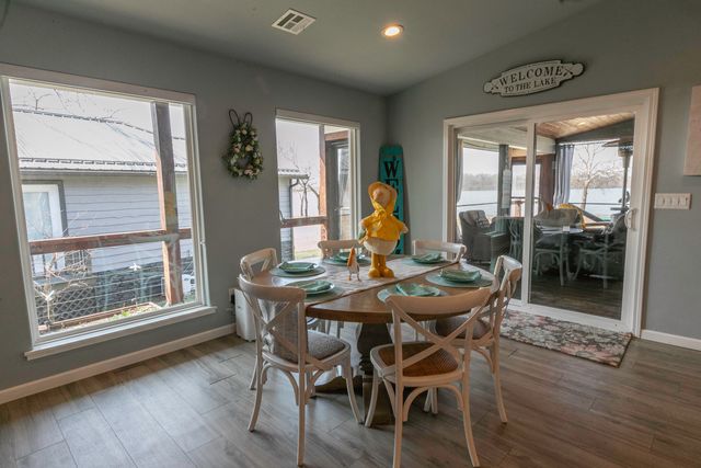 25767 S 605 Road, Grove, OK 74344