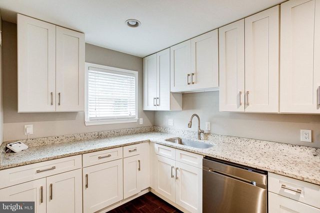 2648 SE BOWEN RD SE, Washington, DC 20020