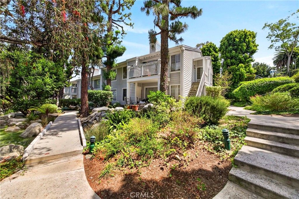 Image 4 of property listing at 1272 W Park Western 98, San Pedro, CA 90732