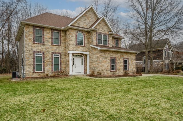 2651 Jefferson Drive, Stevensville, MI 49127