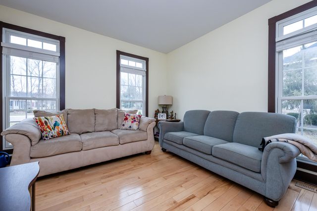 2651 Jefferson Drive, Stevensville, MI 49127