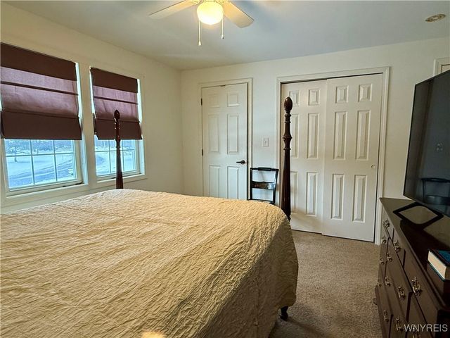 90 Carriage Drive 5, Orchard Park, NY 14127