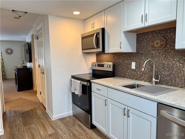 90 Carriage Drive 5, Orchard Park, NY 14127