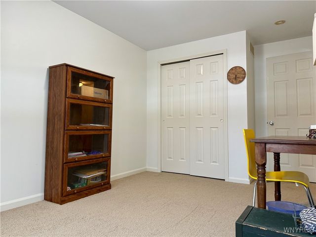 90 Carriage Drive 5, Orchard Park, NY 14127