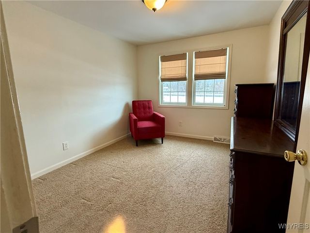 90 Carriage Drive 5, Orchard Park, NY 14127