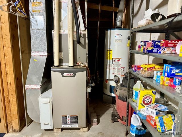 90 Carriage Drive 5, Orchard Park, NY 14127