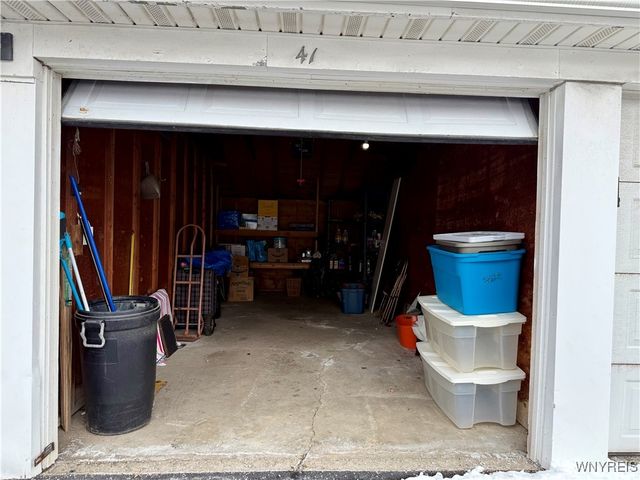 90 Carriage Drive 5, Orchard Park, NY 14127