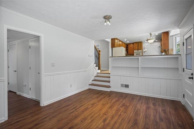 2458 Dunkerrin Lane, Atlanta, GA 30360