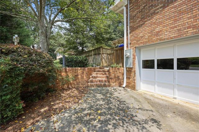 2458 Dunkerrin Lane, Atlanta, GA 30360