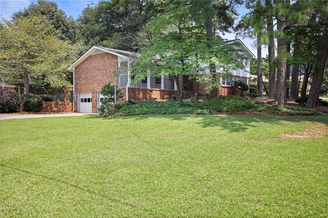 2458 Dunkerrin Lane, Atlanta, GA 30360