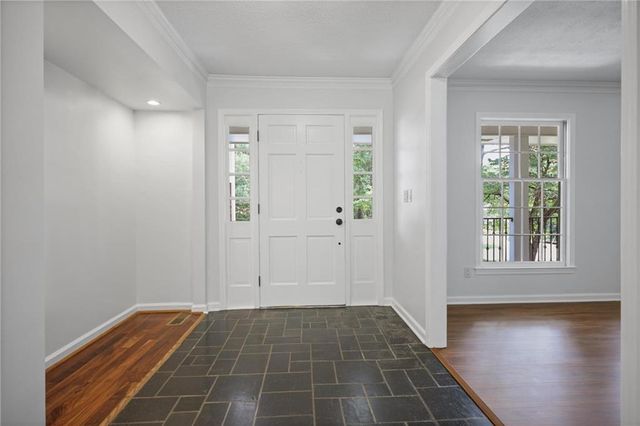 2458 Dunkerrin Lane, Atlanta, GA 30360