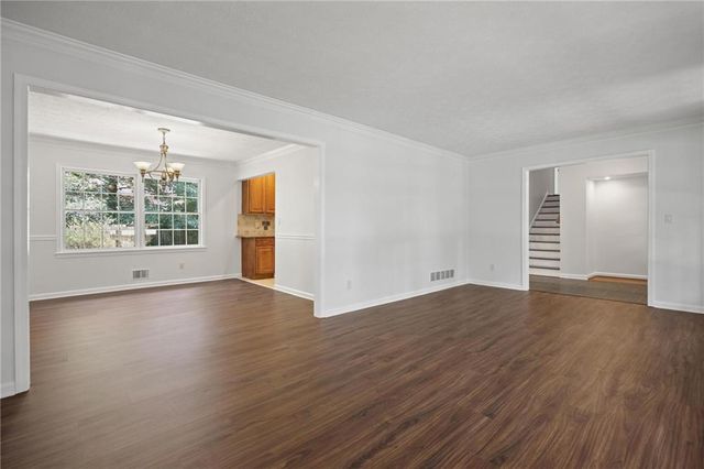 2458 Dunkerrin Lane, Atlanta, GA 30360