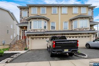2 Jacobs Landing, Secaucus, NJ 07094