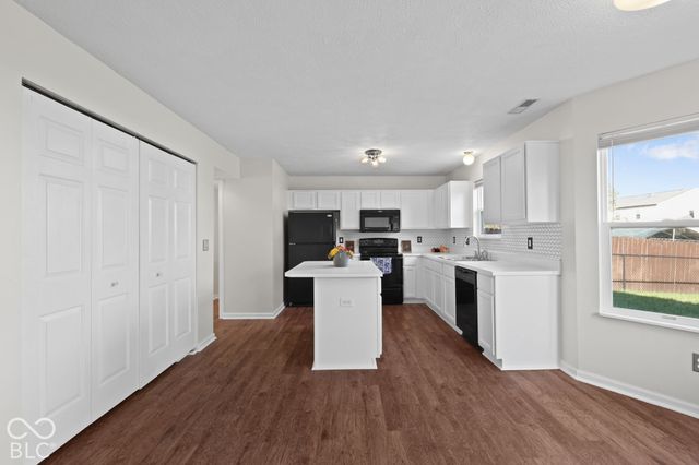6111 Twyckenham Drive, Indianapolis, IN 46236