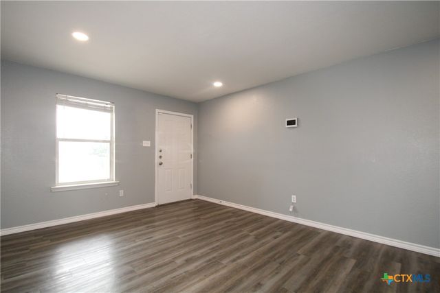 404 Justin Lane, Harker Heights, TX 76548