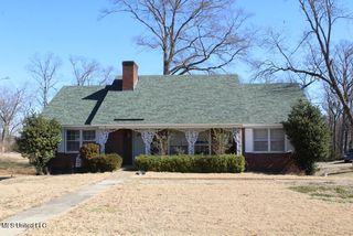 9320 Railroad Avenue, Olive Branch, MS 38654