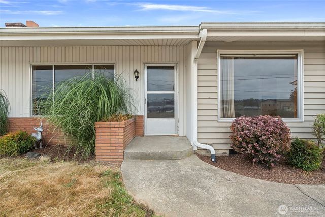 1579 Bishop Road, Chehalis, WA 98532