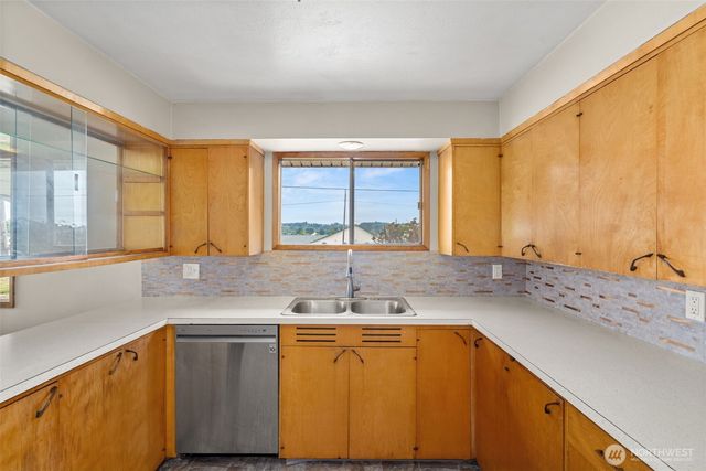 1579 Bishop Road, Chehalis, WA 98532
