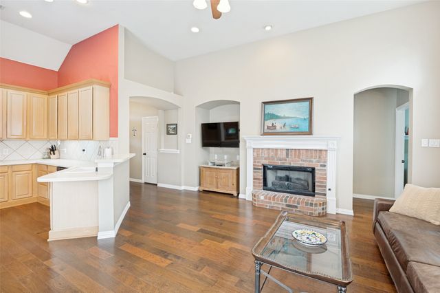 2040 Saint Anne Drive, Allen, TX 75013